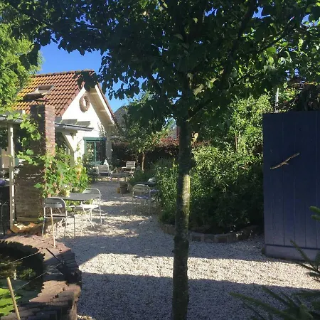 Holiday home Cosy & Natural *fireplace*garden*2 Bikes
